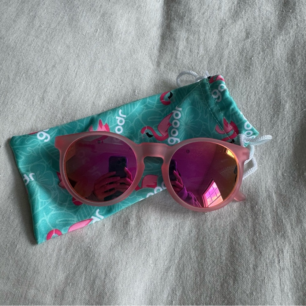 BRAND NEW - Goodr Influencers Pay Double Sunglasses